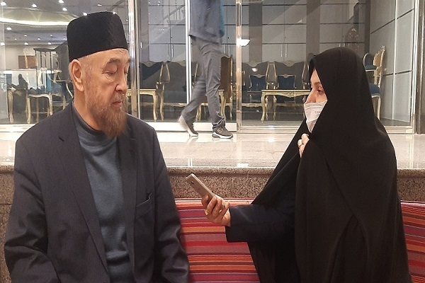 Martyr Soleimani Spent His Life to Defend Islamic Values: Russian Cleric