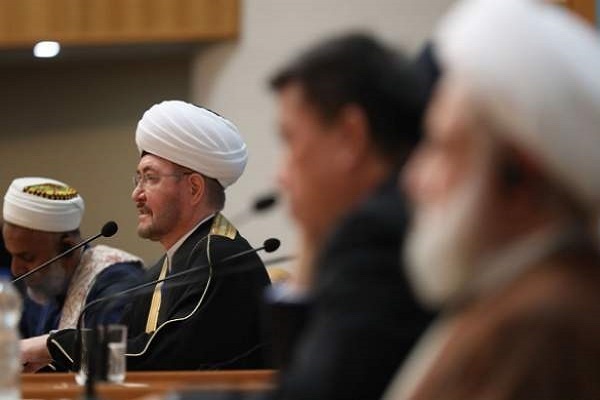 World Muslims Urged to Ditch Difference, Move toward Unity