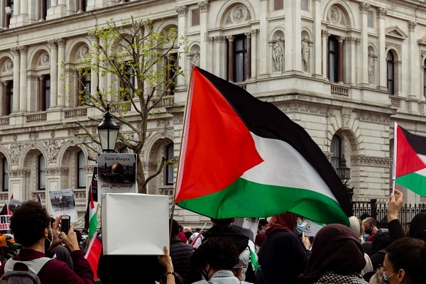 British Muslims rally in support of Palestine