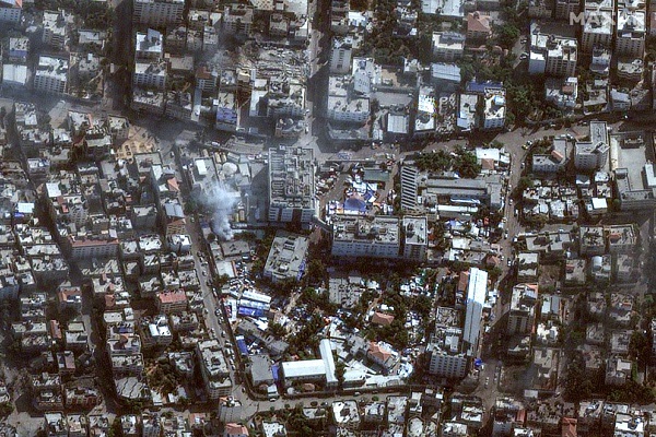 Gaza Shifa Hospital under Israeli attack