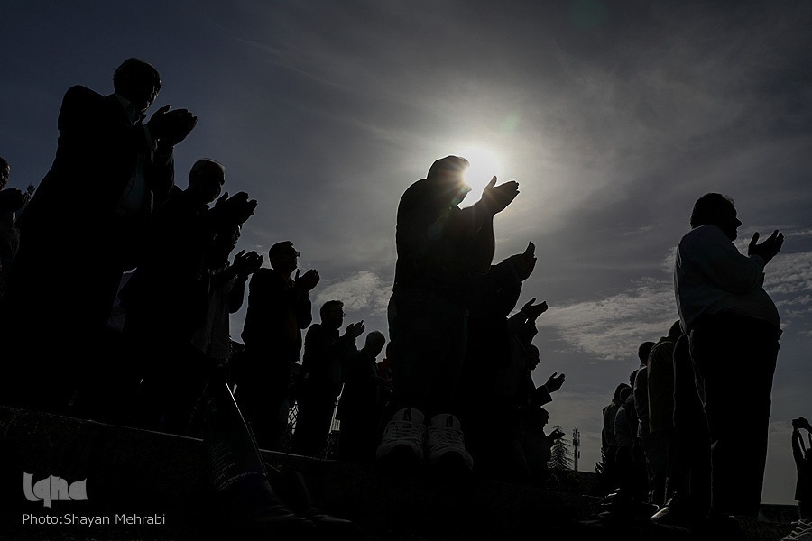 congregational Muslim prayers