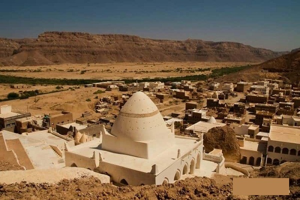 Qabr Hud in Yemen which is believed to be the burial site of Prophet Hud (AS)