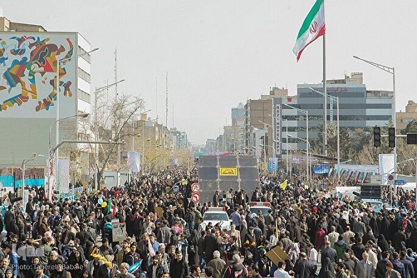 Nationwide Rallies Held in Iran to Celebrate Anniversary of Islamic Revolution’s Victory