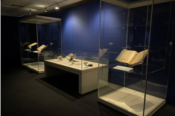 Sharjah Museum’s Rare Quran Manuscripts Expo