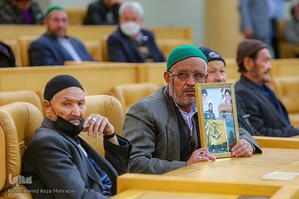 Five Memorizers, Four Qaris Compete on 1st Day of Iran Int’l Quran Contest  