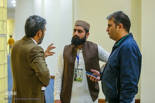 Pakistani Memorizer Hails High Level of Iran Int’l Quran Contest