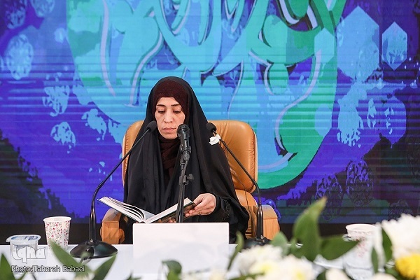 Iran’s representative in the memorization category of the women Hajar Mehralian
