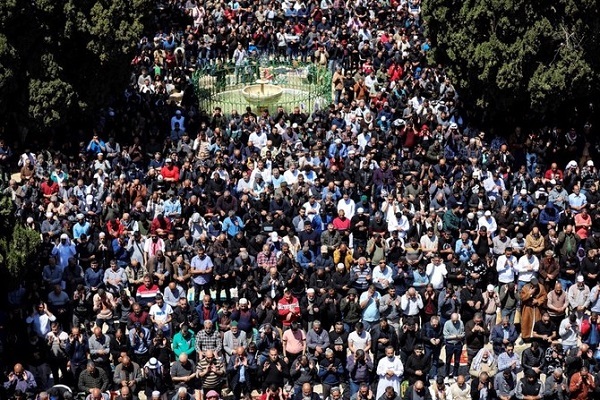 Final Friday Prayer of Ramadan 2023 at Al-Aqsa Attended by 250,000 Worshippers
