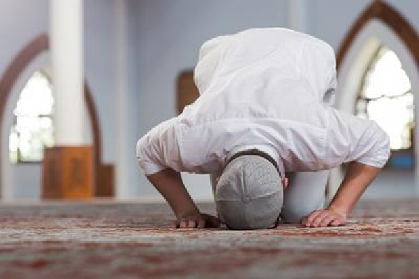 Saying prayers