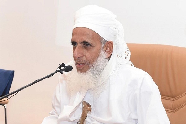 Mufti of Oman Sheikh Ahmed bin Hamad al-Khalili