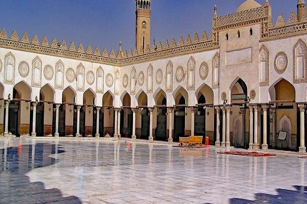 Al-Azhar Scholars Urge World Conference to Answer Questions about Quran