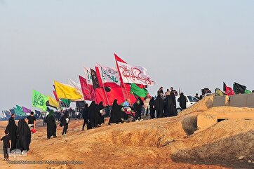 Convoy of Pilgrims from SW Iran Leaves for Iraq to Take Part in Arbaeen March