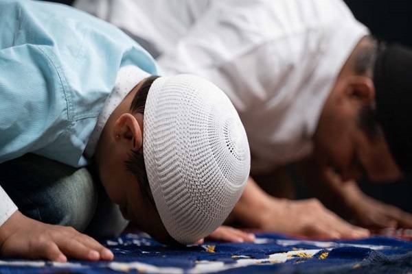 Saying prayers