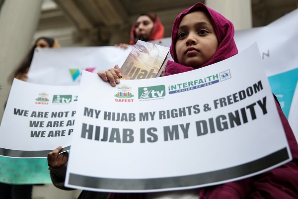 Hijabi Muslim women