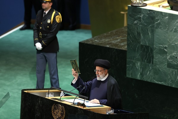 Raeisi raises Quran desecration at UNGA