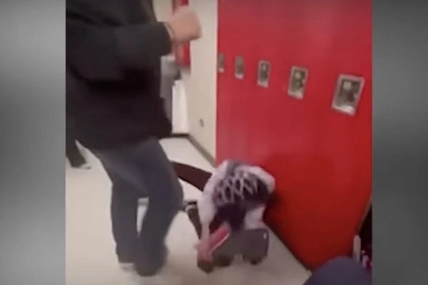 Chicago: Muslim Student Assaulted at School, Police Investigate