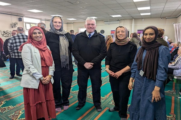 ‘Visit My Mosque’ Campaign in Blackburn Hailed A Success   