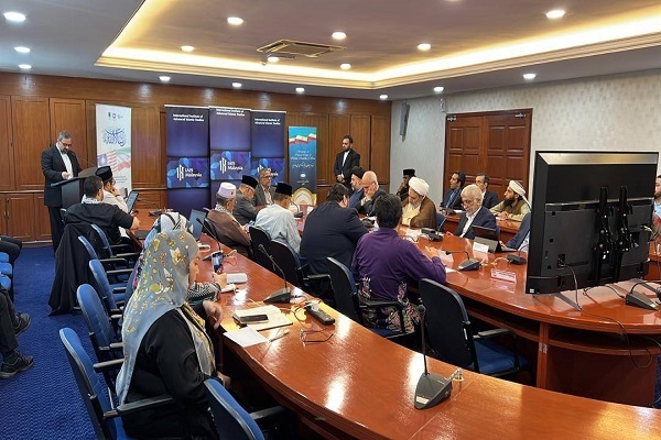 Experts Highlight Quranic Studies at ‘Risalat Allah’ Conference in Malaysia