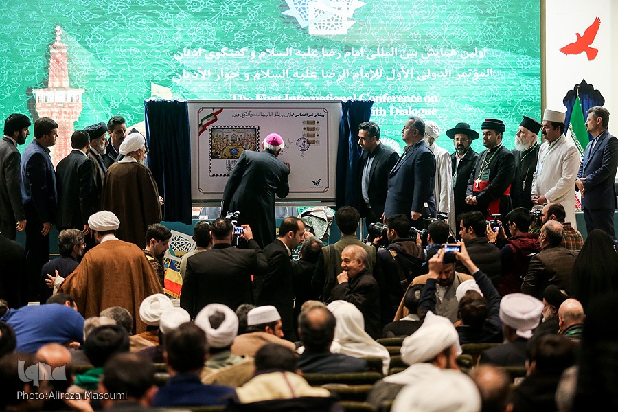 Scholar Says Constitution of Medina A Model for Modern Interfaith Dialogue
