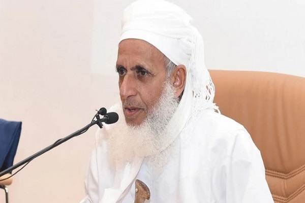 Grand Mufti of Oman Sheikh Ahmed bin Hamad Al Khalili