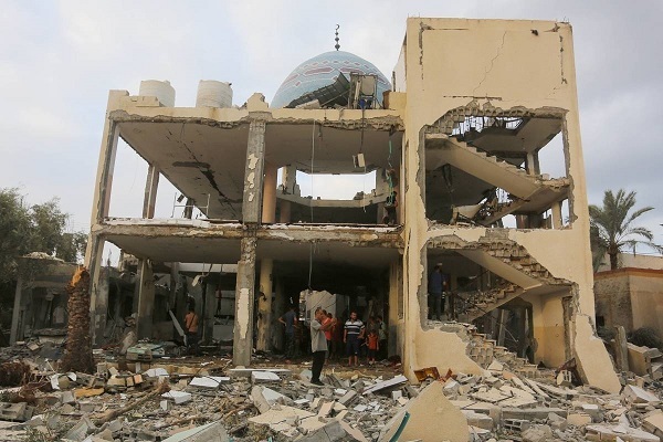 Israeli Soldier Desecrates Quran in Gaza, Sparking Outrage