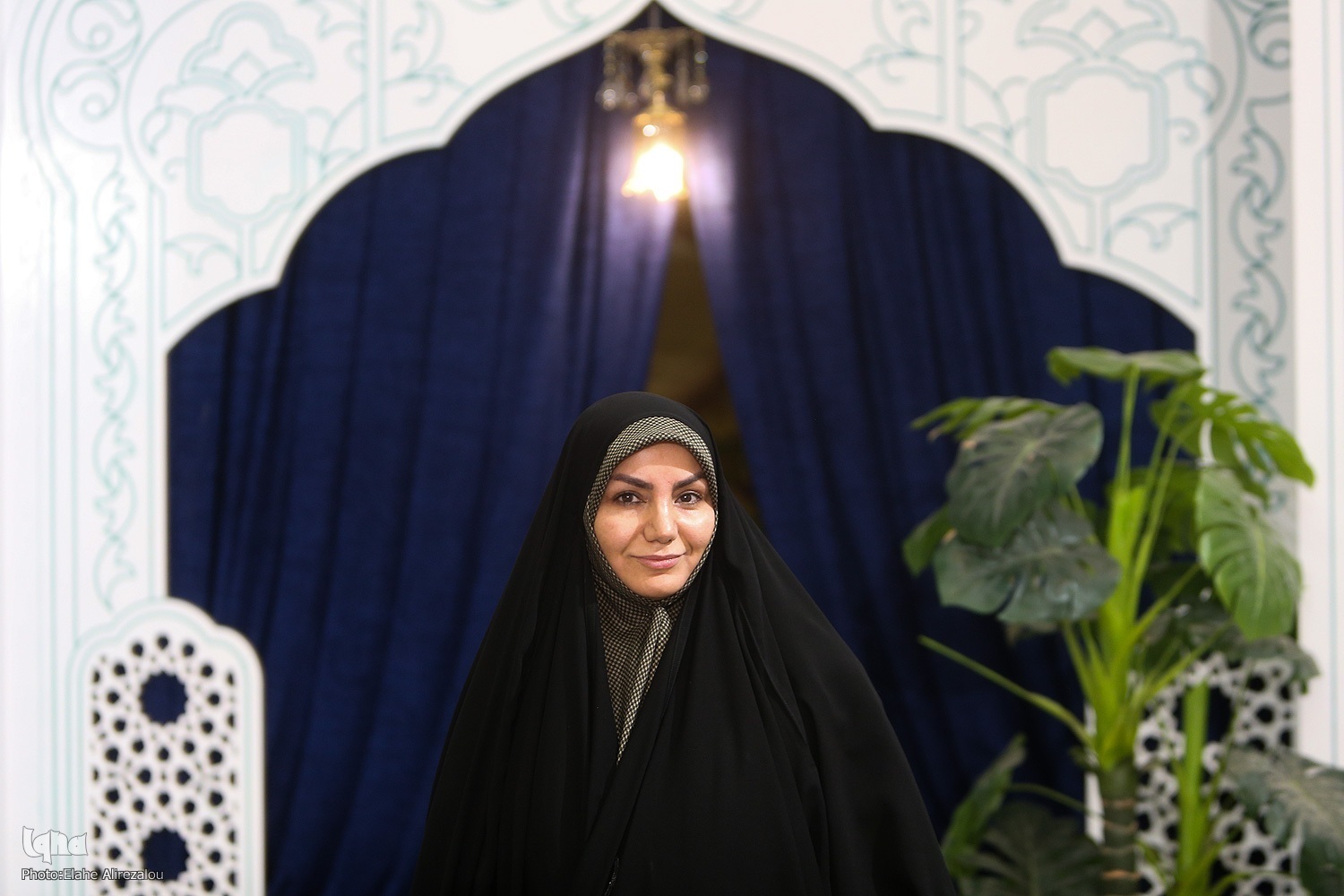 Female Quran reciter