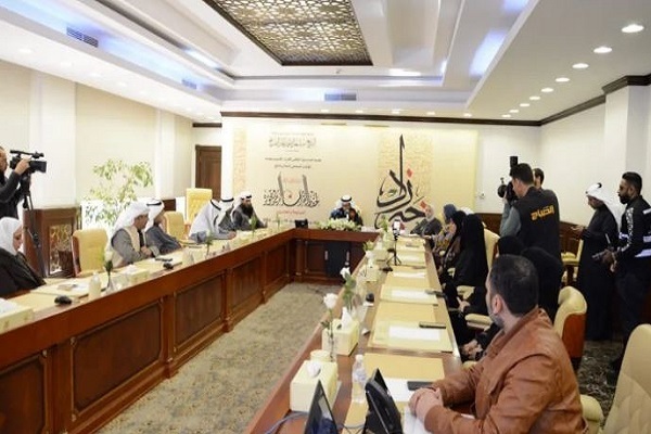 Head of the Secretariat of Kuwait’s Awqaf Department Nasser al-Hamad speaking at a press conference about the country’s national Quran contest.