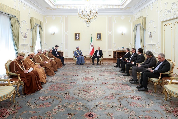 Iranian President Masoud Pezeshkian received Foreign Minister of Oman Badr bin Hamad Al Busaidi in Tehran on Monday, December 31, 2024.