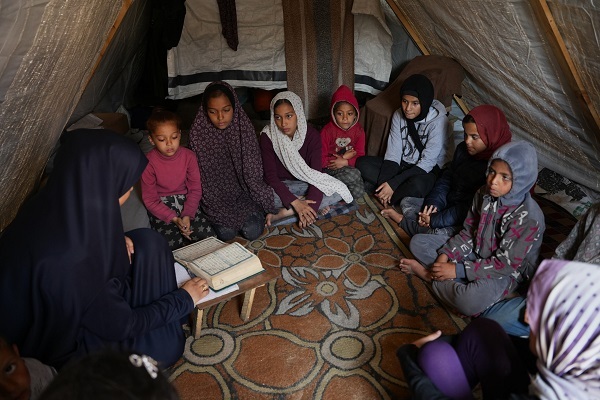 Children learning the Quran at a Gaza refugee camp