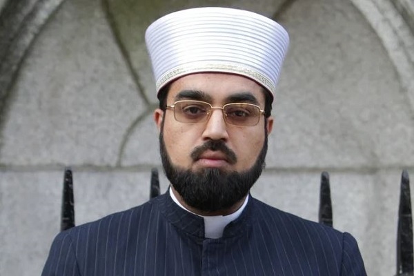 Shaykh Umar Al-Qadri attacked