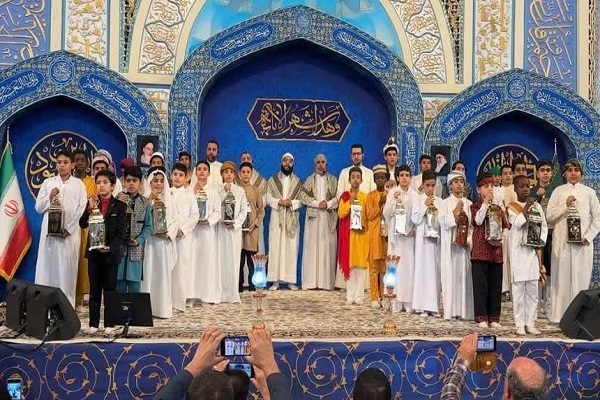 Traditional Ritual at Imam Reza Holy Shrine to Mark Arrival of Ramadan