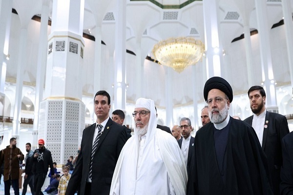 Iranian President Ebrahim Raeisi paid a visit to Africa’s largest mosque in Algiers