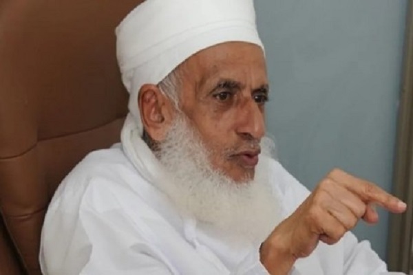 Grand Mufti of Oman Sheikh Ahmed bin Hamad Al Khalili