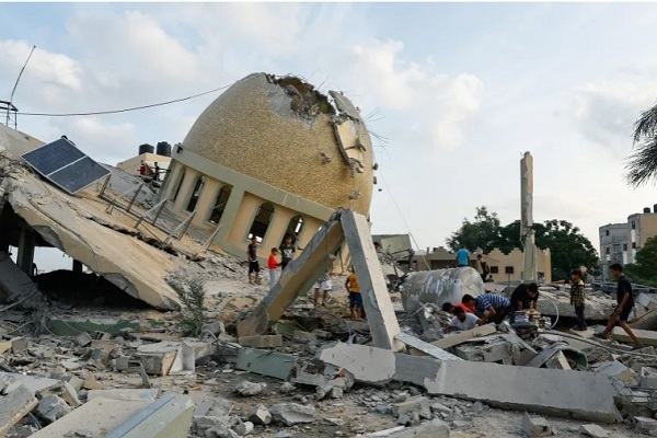 A mosque in Gaza destroyed in Israeli bombings