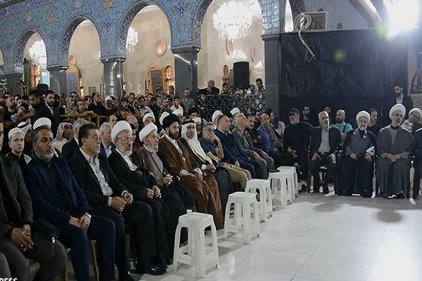 A memorial service was organized at the holy shrine of Hazat Zeynab (SA) in the suburbs of Syria’s capital of Damascus for Iranian President Ebrahim Raisi and his companions who were killed in a recent helicopter crash.
