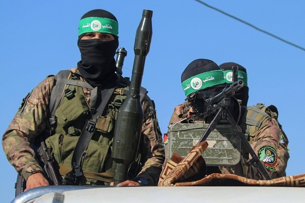 Members of Al-Qassam Brigades, the military wing of the Palestinian resistance movement Hamas