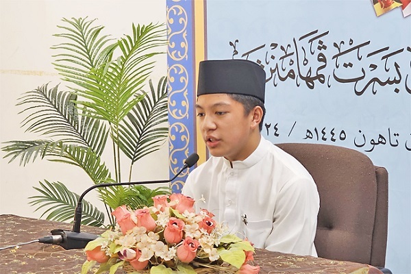 A contender in Brunei national Quran contest