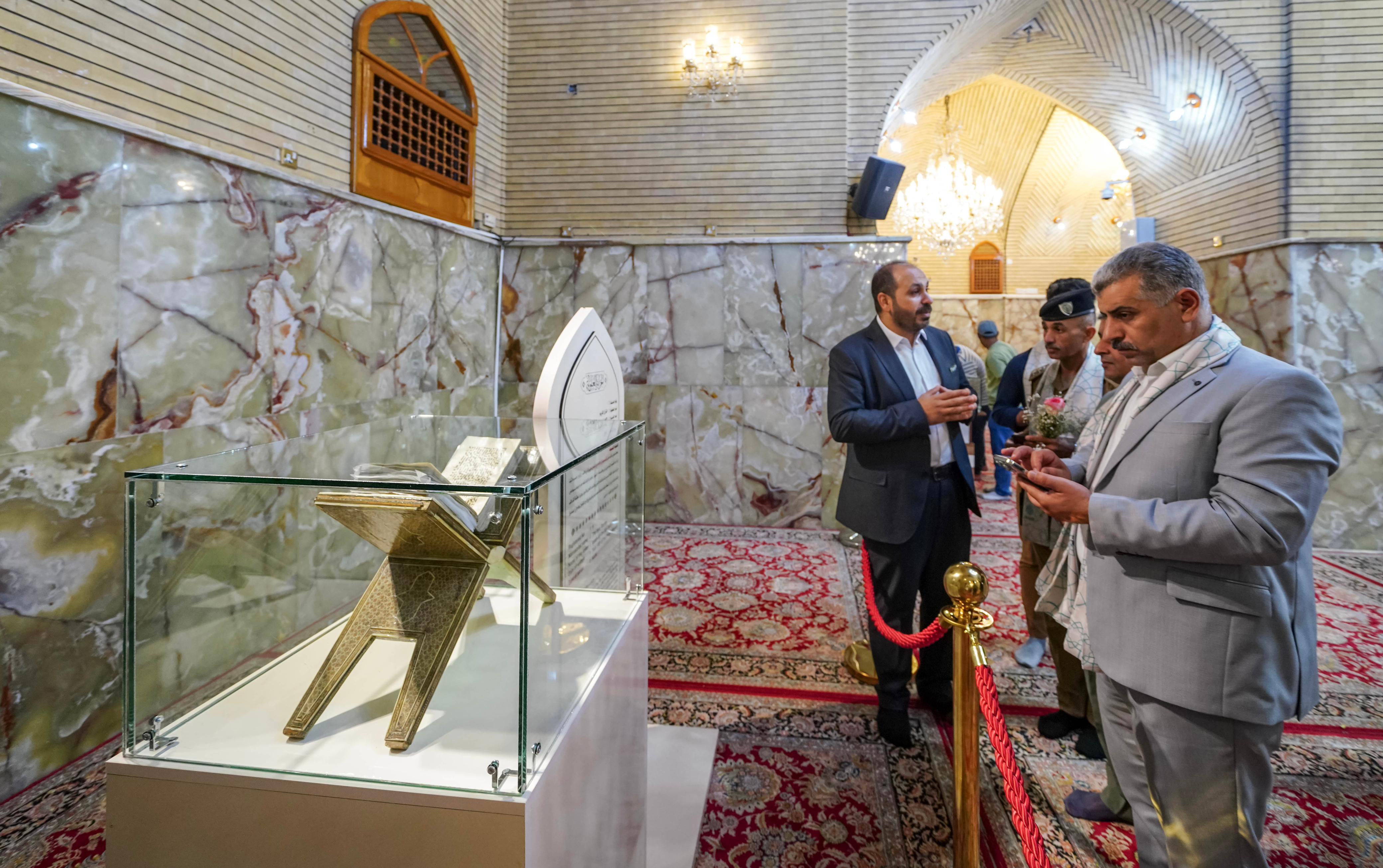 Rare Quran Manuscripts Expo Launched in Iraq’s Najaf