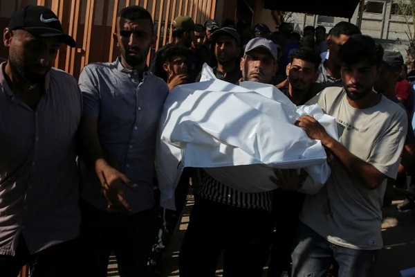 60 Decomposed Bodies Found in Tal al-Hawa After Partial Israeli Withdrawal