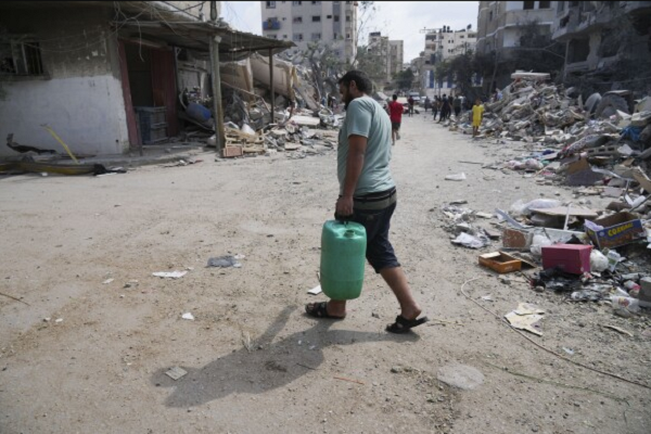 An Oxfam report highlights the dire impact of extreme lack of clean water and sanitation in Gaza