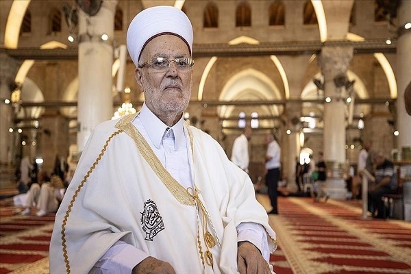 Al-Aqsa Mosque preacher Sheikh Ekrima Sabri