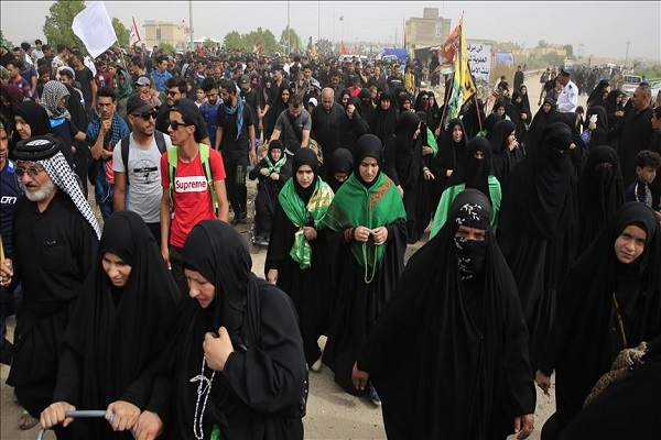Pilgrims taking part in the annual Arbaeen march in Iraq