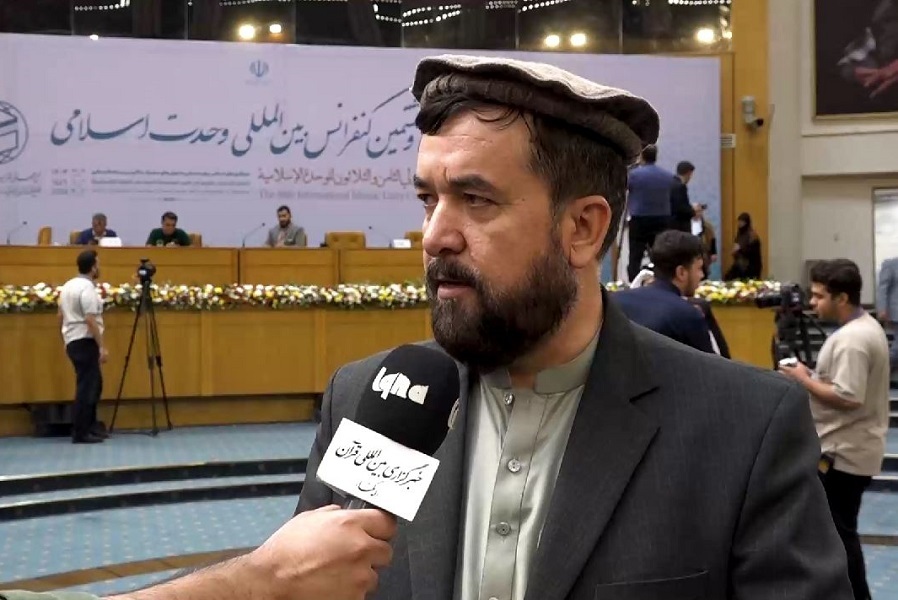 Afghan scholar Mawlawi Abdul Rauf Tavana speaking to IQNA on the sidelines of the 38th International Islamic Unity Conference in Tehran.