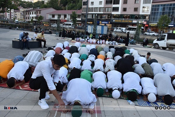 Children in Turkish City March in Solidarity with Gaza  