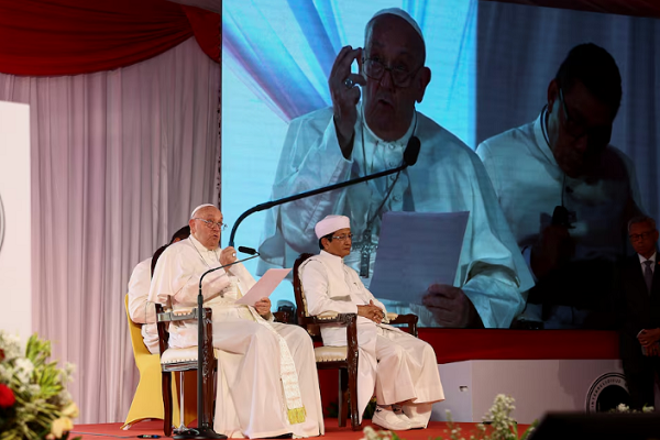 ‘We Are All Brothers, Pilgrims on Our Way to God’, Pope Says in Indonesia Mosque Visit  