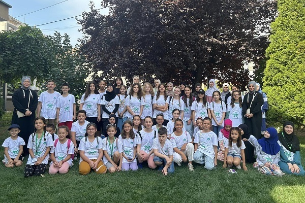 Students and teachers of the “Little Memorizers” Academy in Pristina, the capital of Kosovo