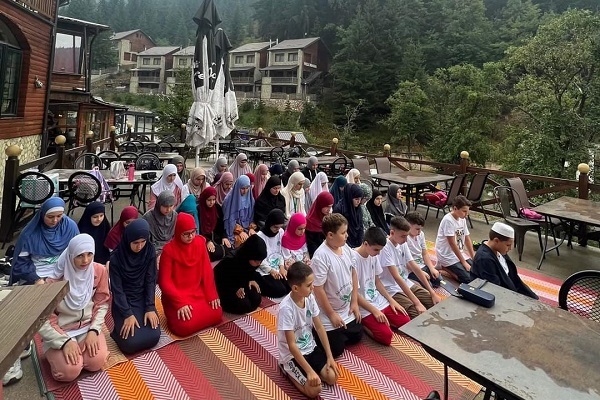 1,000 Children, Teenagers Learn Quran at Kosovo Memorization Academy in 7 Years  
