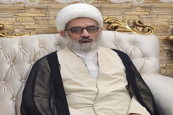 Sheikh Muhammad Karbasi, an instructor at Najaf Islamic Seminary in Iraq