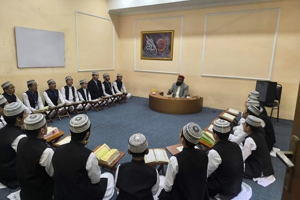 Asghar Masoudi, the head of the Iranian Culture House in Lahore, visited the city’s Tahfiz-ul-Quran Institute in late January 2025.