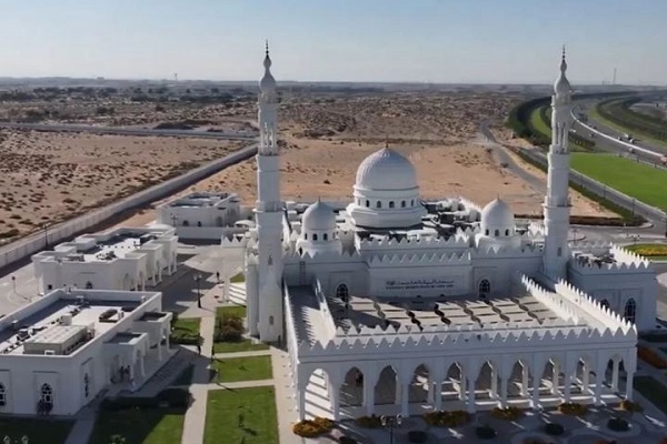 Sharjah Mosque